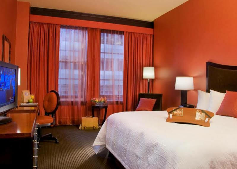 Hampton Inn Majestic Chicago Theatre District Eksteriør billede